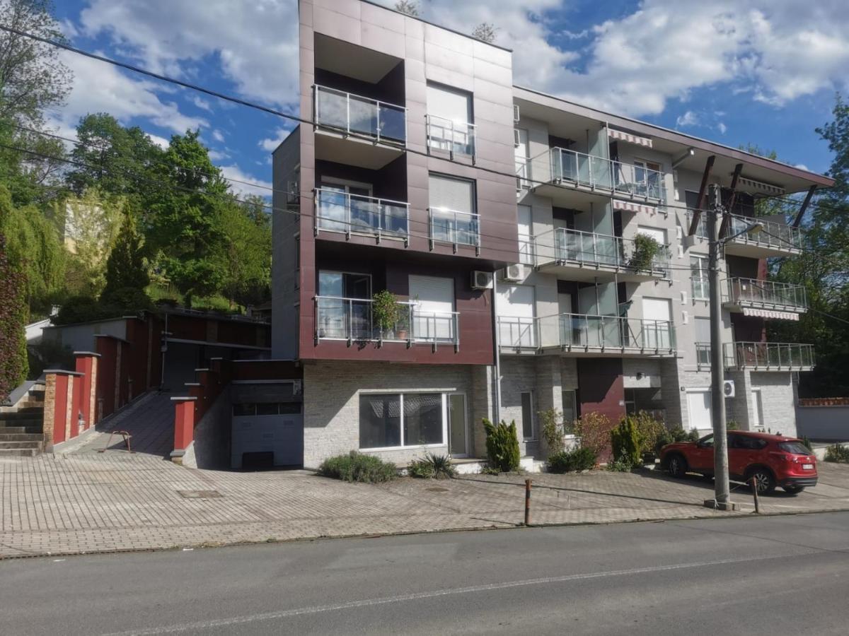 Apartman Japanski Vrt, Centar Vrnjačka Banja Exterior foto